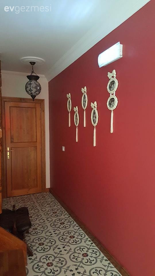 Antre, Kırmızı, Zemin boyama