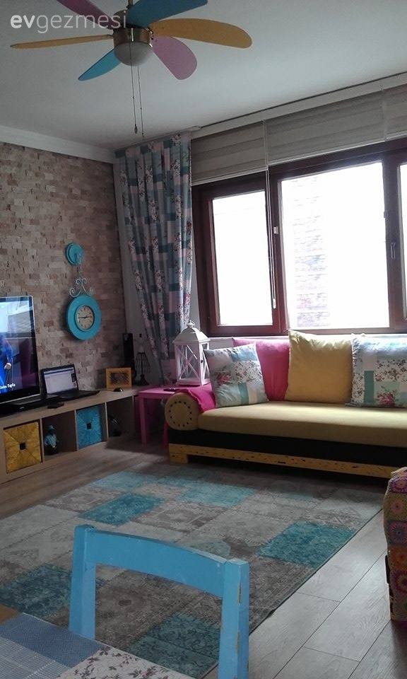 Köşe koltuk, Perde, Salon, Sarı