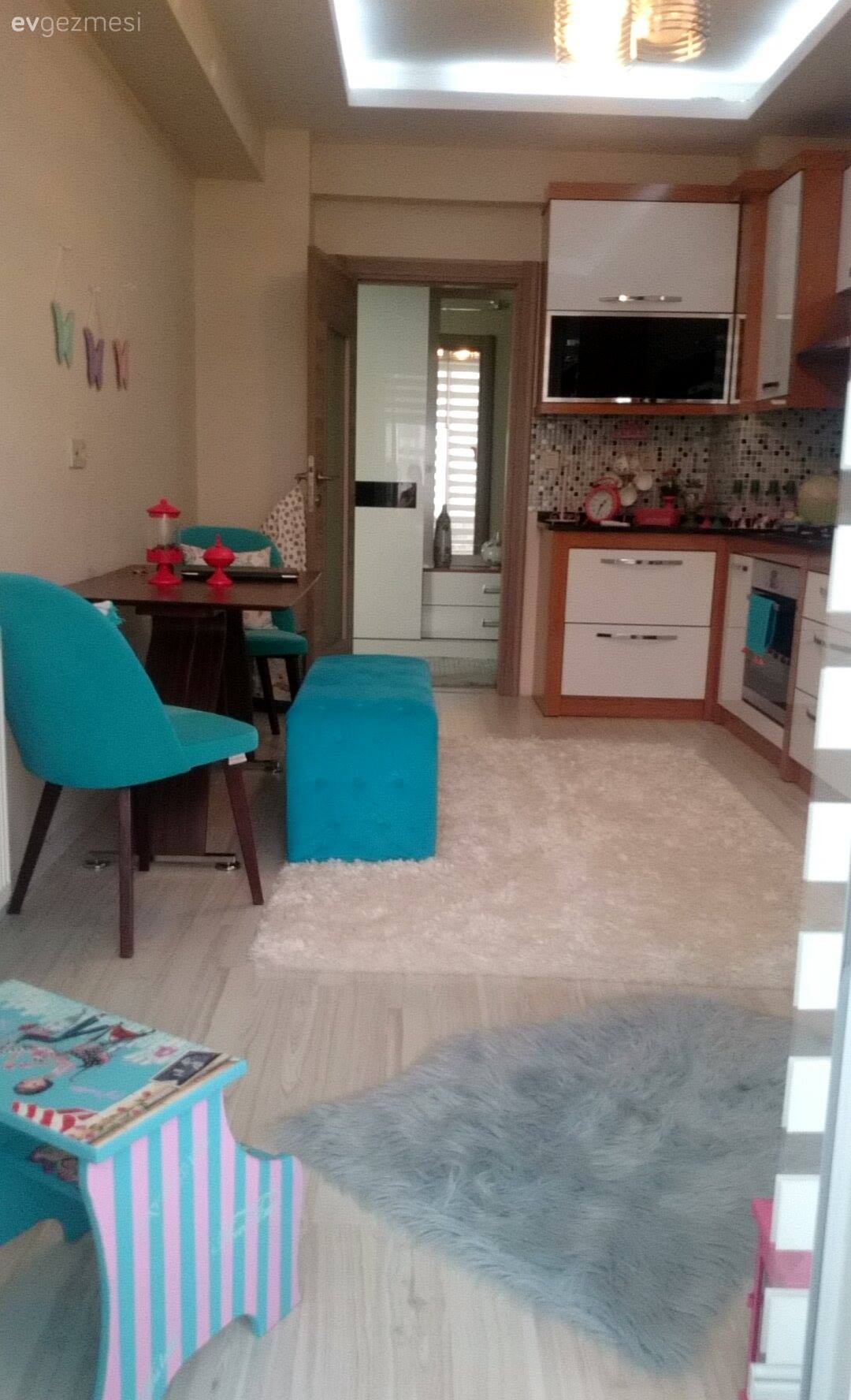 Halı, Mavi, Mutfak, Mutfak masası