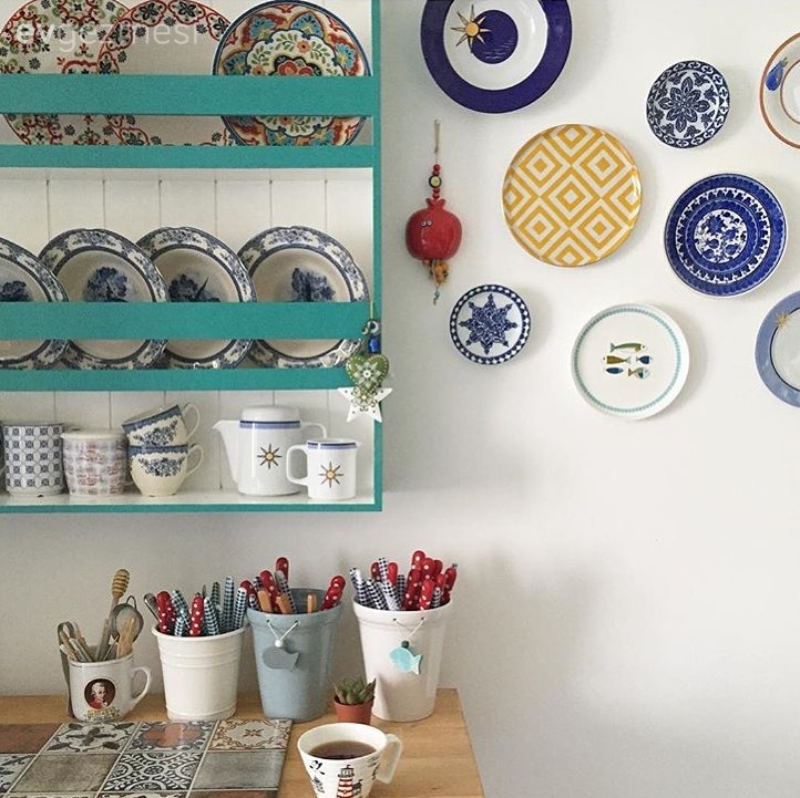 Farklı Tarzların Uyum İçinde Kullanıldığı Harika Bir Ev