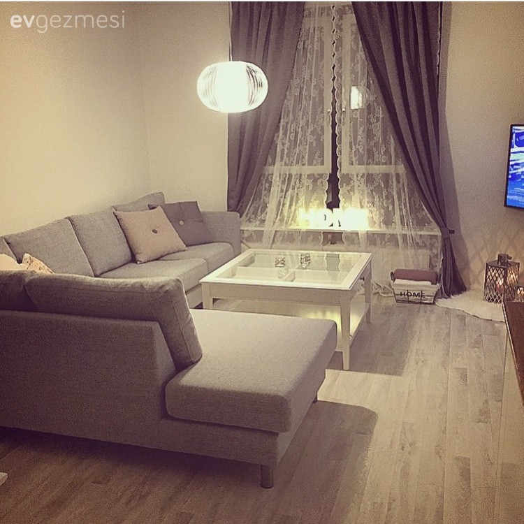 Aydınlatma, Fon perde, Gri, Köşe koltuk, Salon, Sehpa, Perde