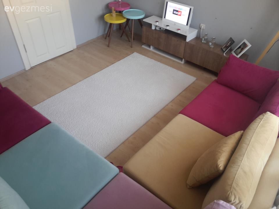 Halı, Köşe koltuk, Oturma Odası, Tv ünitesi