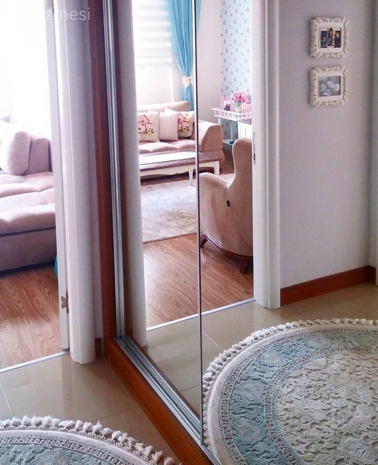 Antre, Ayna, Halı, Mavi, Vestiyer