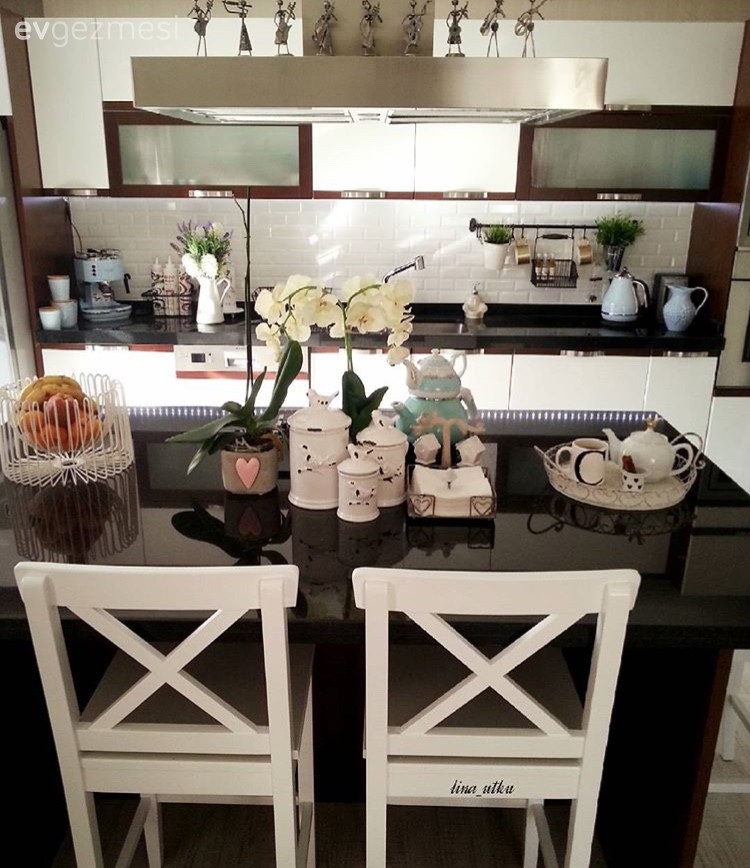 Çiğdem hanımın aksesuarlarla kimlik kazanan, tatlı evi..