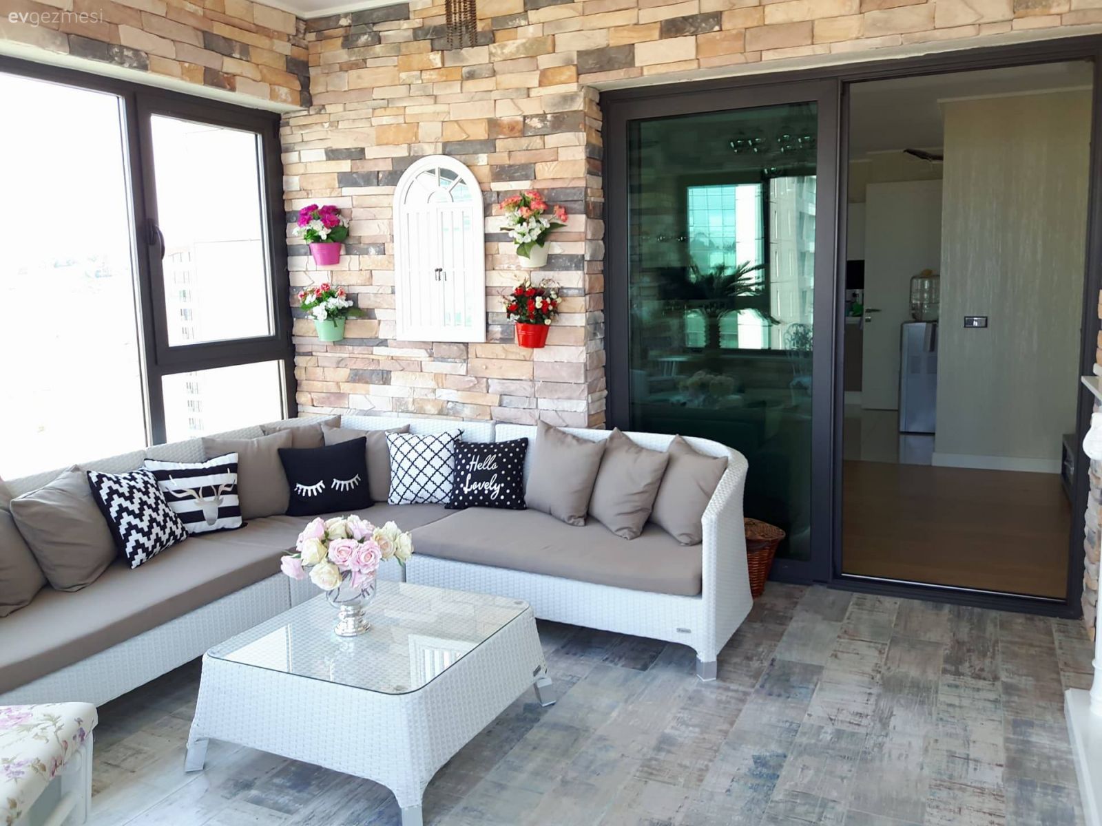 Balkon, Gri, Kış bahçesi, Taş duvar