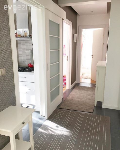 Antre, Gri, Halı, Hol