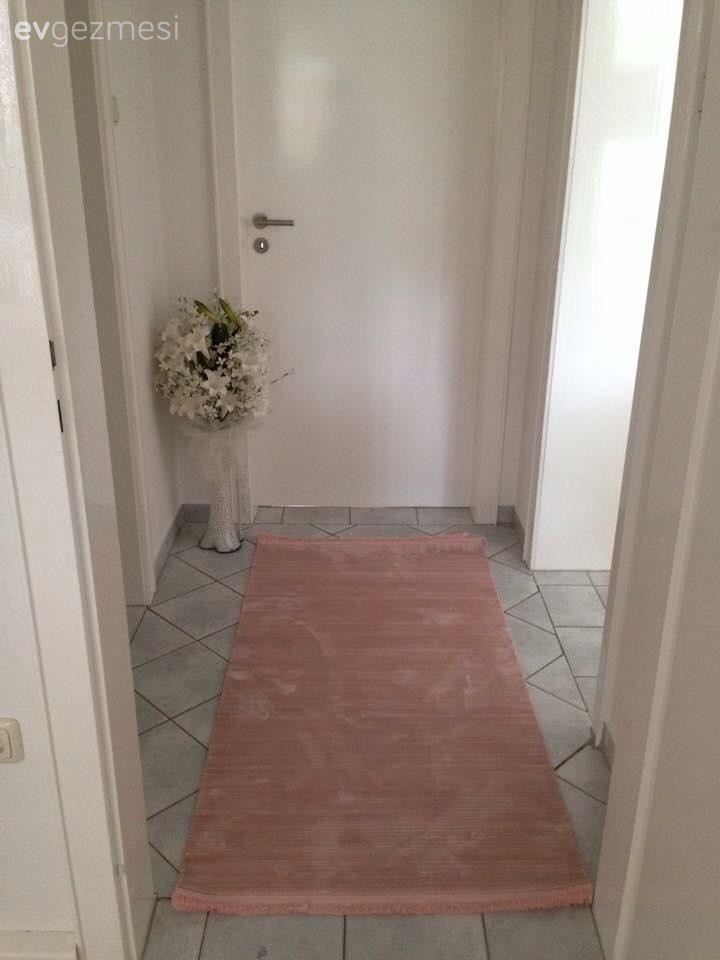 Antre, Halı, Hol, Pembe