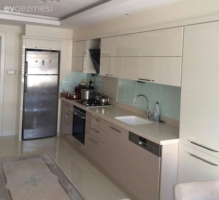 Zamansız ve şık bir dekor: Emine hanımın evi..