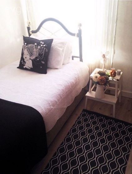 Yeliz hanımın beyazın büyüsünde, keyifli evinden yeni kareler..