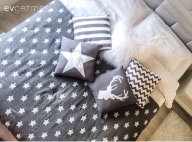 Beyaz, Gri, Yatak Odası