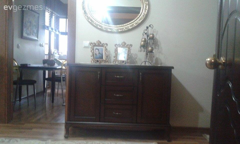 Salon, Antika, Konsol