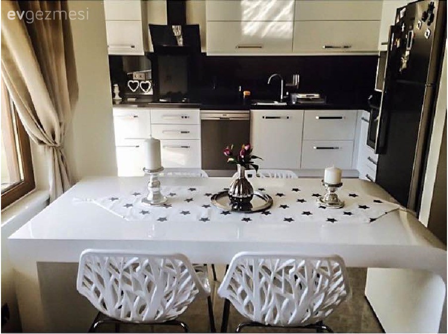 Ece Hanım'ın sade ve şık evi