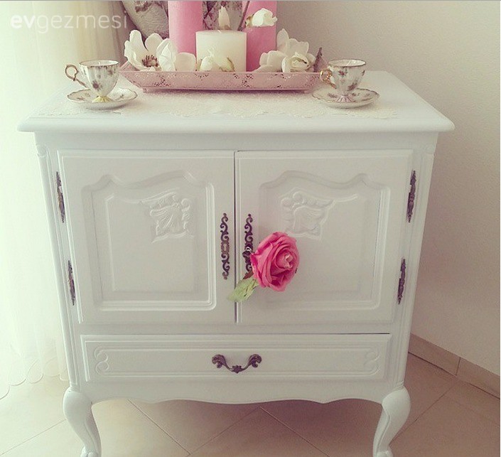 Salon, Beyaz, Konsol, Mum, Pembe