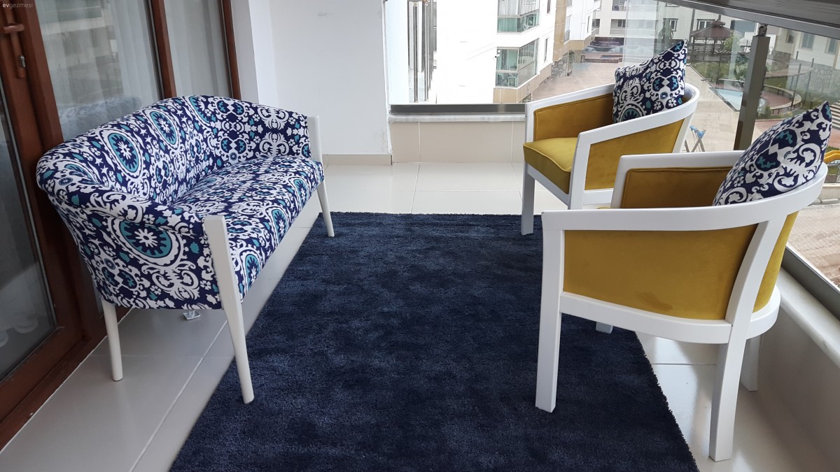 Önceden fikir istediğim koltuğumun yanına yapılan berjerler