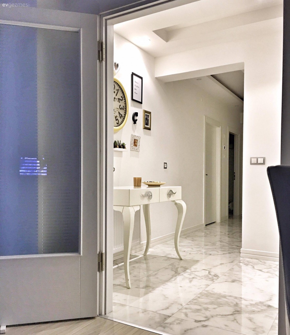 Sinem hanımın harika bir manzaraya hakim, ruhu olan evi..