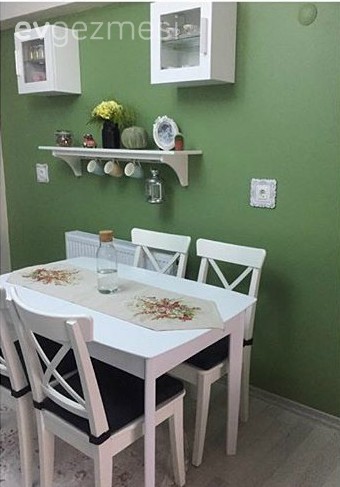 Küçük değişimlerle havası değişmiş bir alan: Yelin hanımın mutfağı..