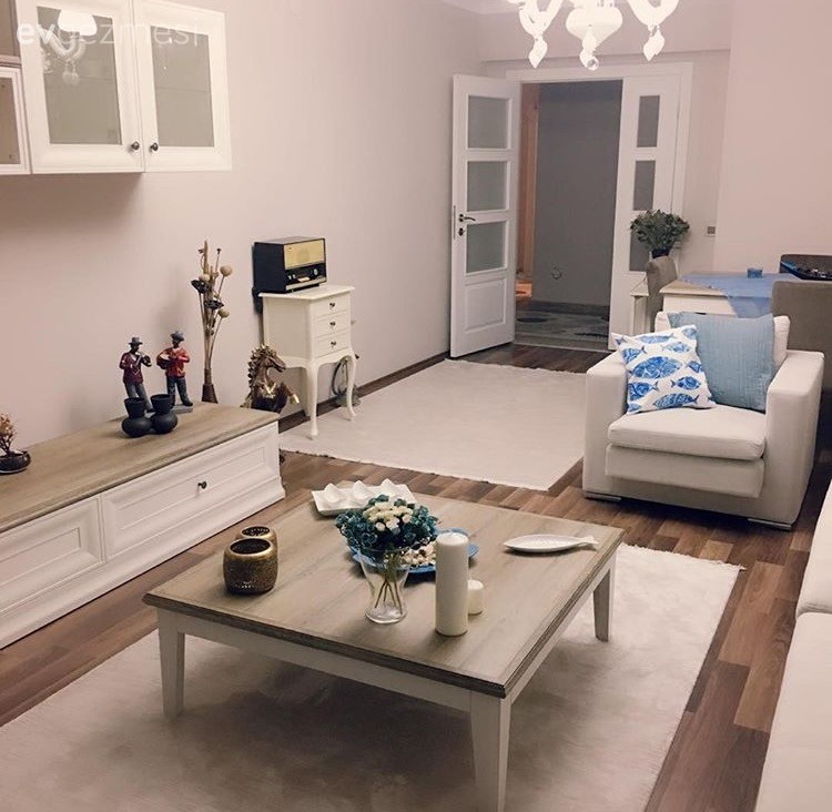 Ahşap Mobilya, Halı, Mavi, Orta sehpa, Salon, Tv ünitesi