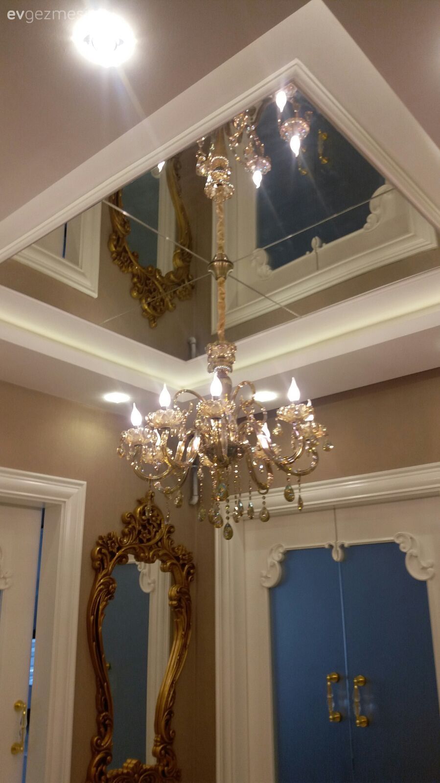 Antre, Ayna, Avize, Altın, Tavan