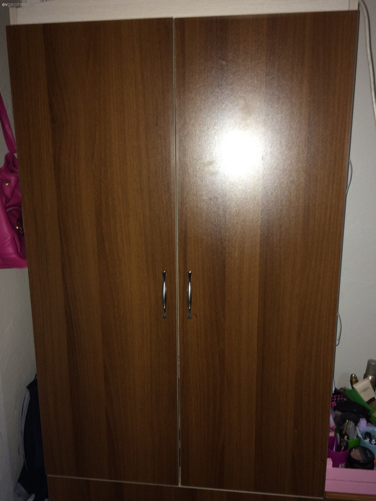 Genç odam ile ilgili