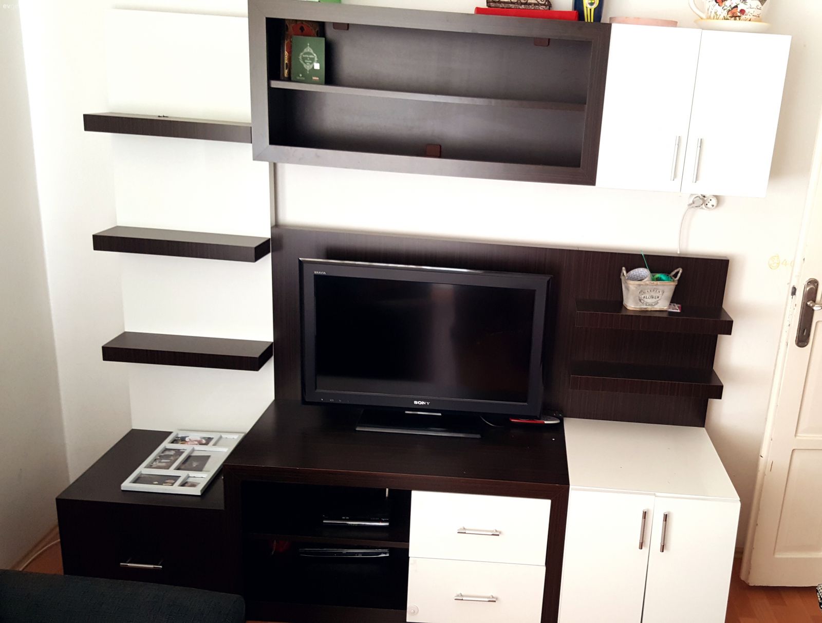 Tv üniteni boyamak istiyorum acil yardım