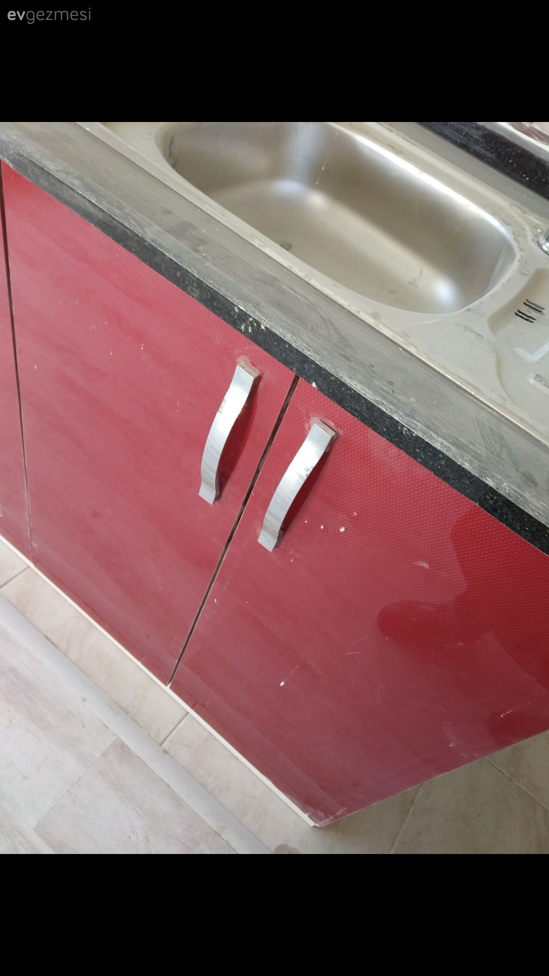 Mutfak çok mu detaylı göze batıyor?  Yardım eder misiniz?