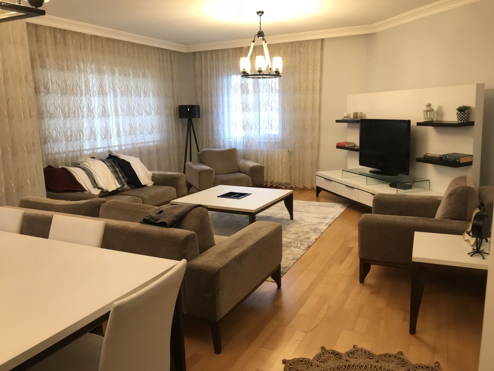 Salon perdeleri ile ilgili yardım