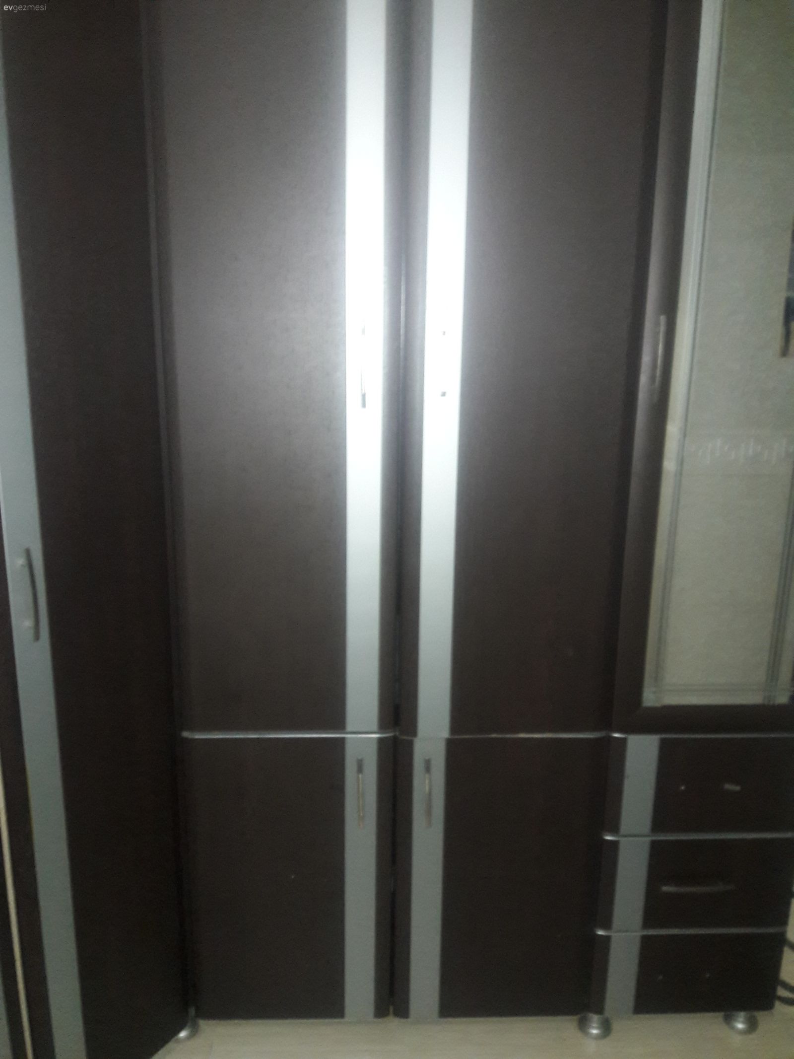 Vestiyer yatak dolabı