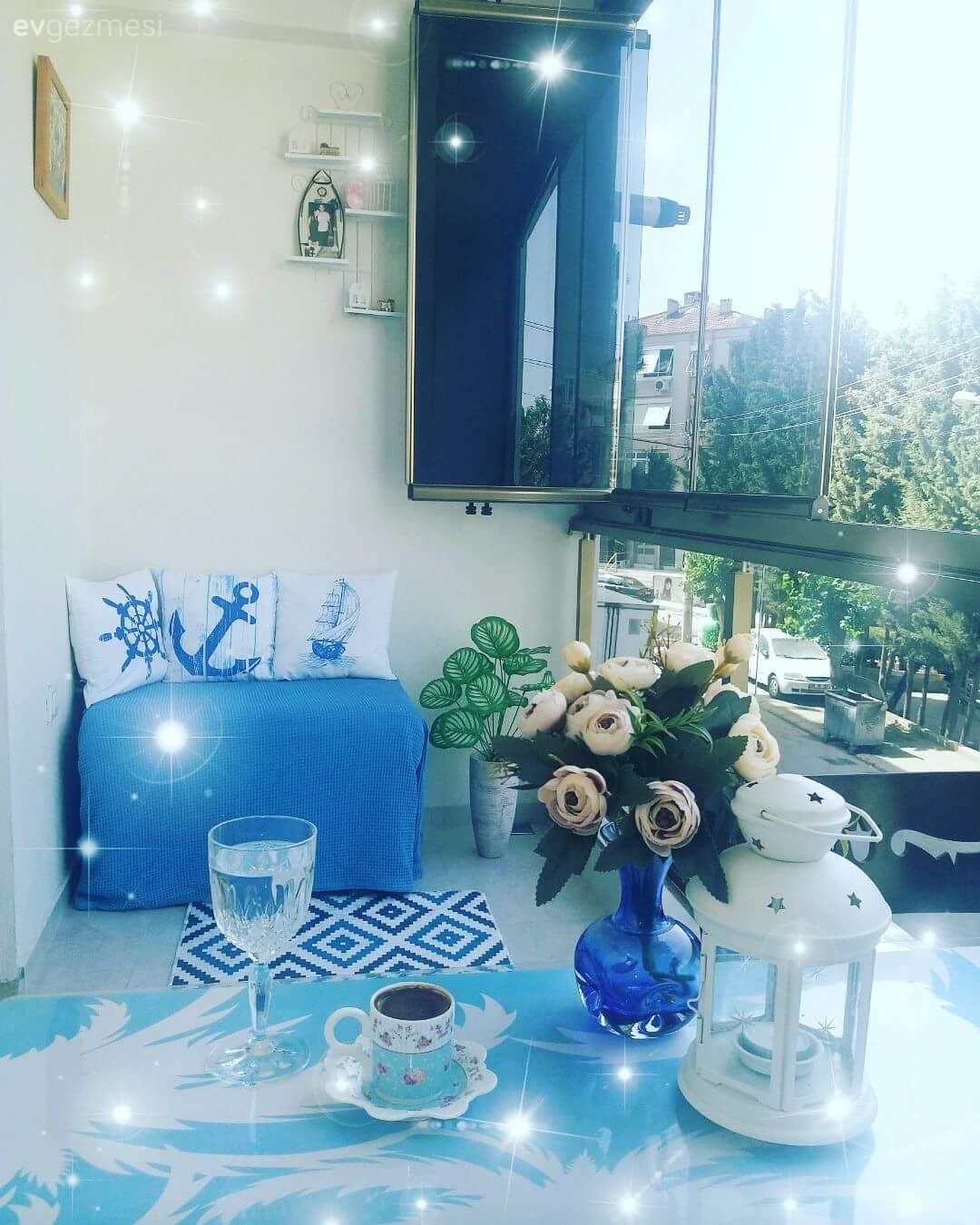 Balkonumdan ufak bir kare