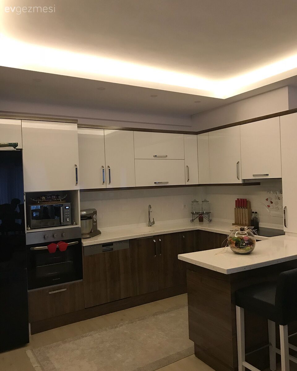 Mutfak, Ahşap mutfak, Mutfak halısı, Asma tavan