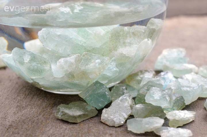 17 Adımda Orta Sehpanıza Estetik ve Sofistike Bir Görünüm Katın!