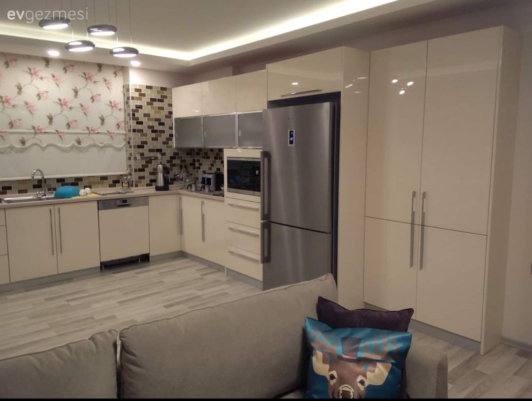 lake krem mutfak çalışması