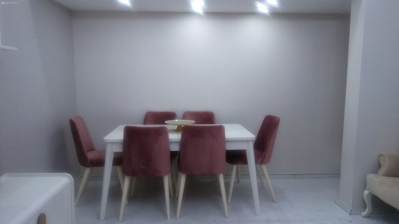 Oturma odam aynı anda salonum