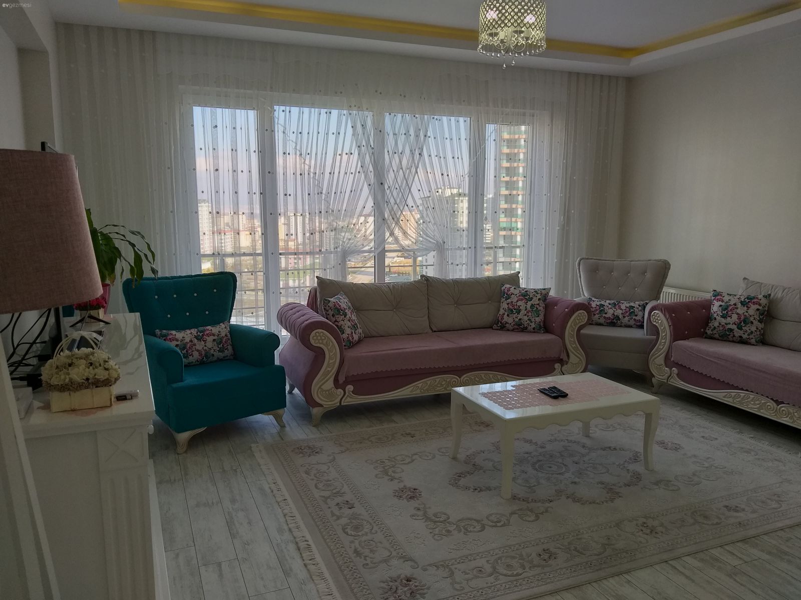 Dikdörtgen salonuna ilgili yardim