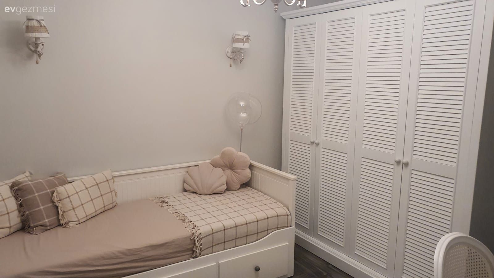 Sedir, Beyaz, Pudra pembe, Dolap, Çocuk Odası