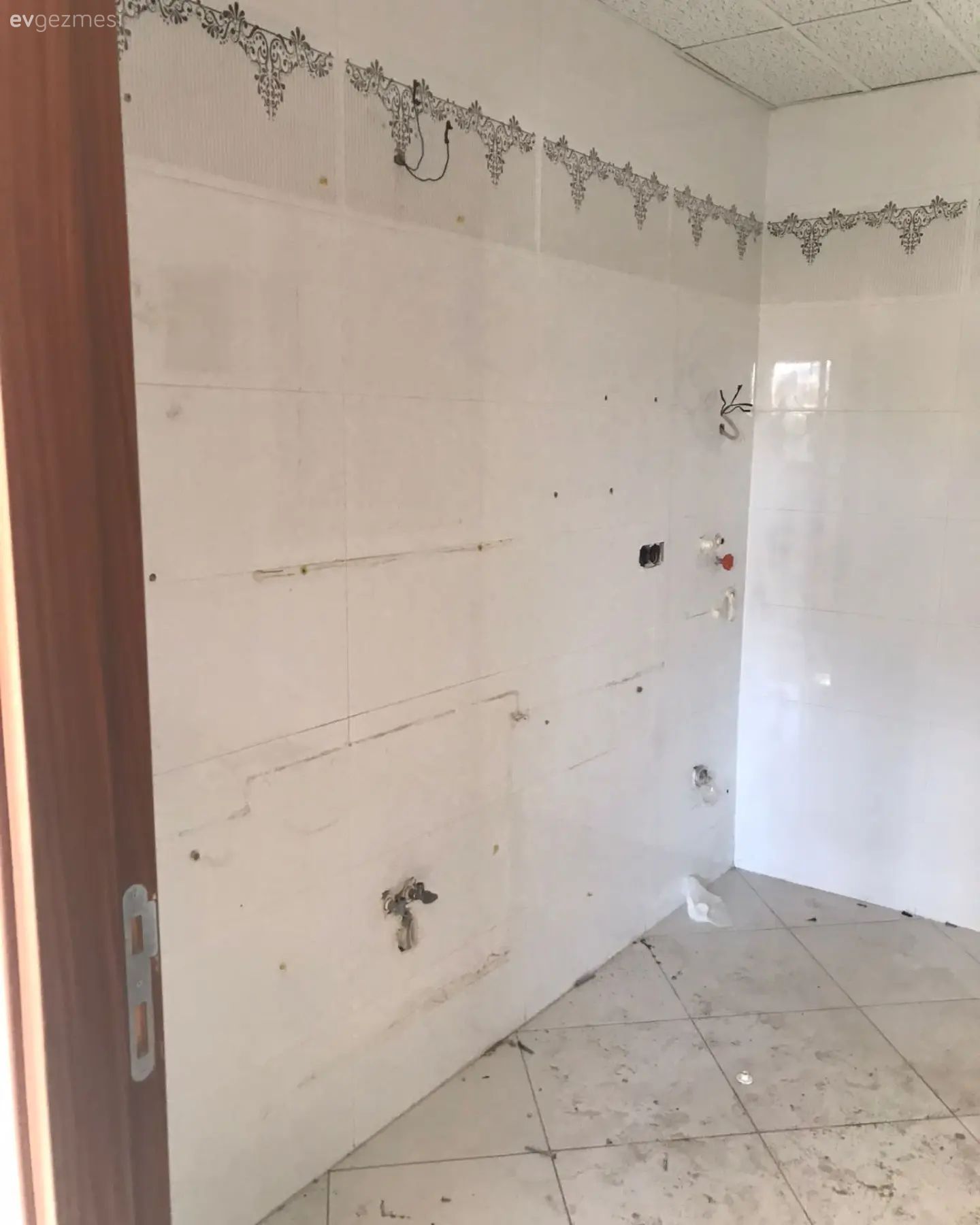 Öncesi&Sonrası: Girişinden Balkonuna Kadar Değişmedik Yeri Kalmamış