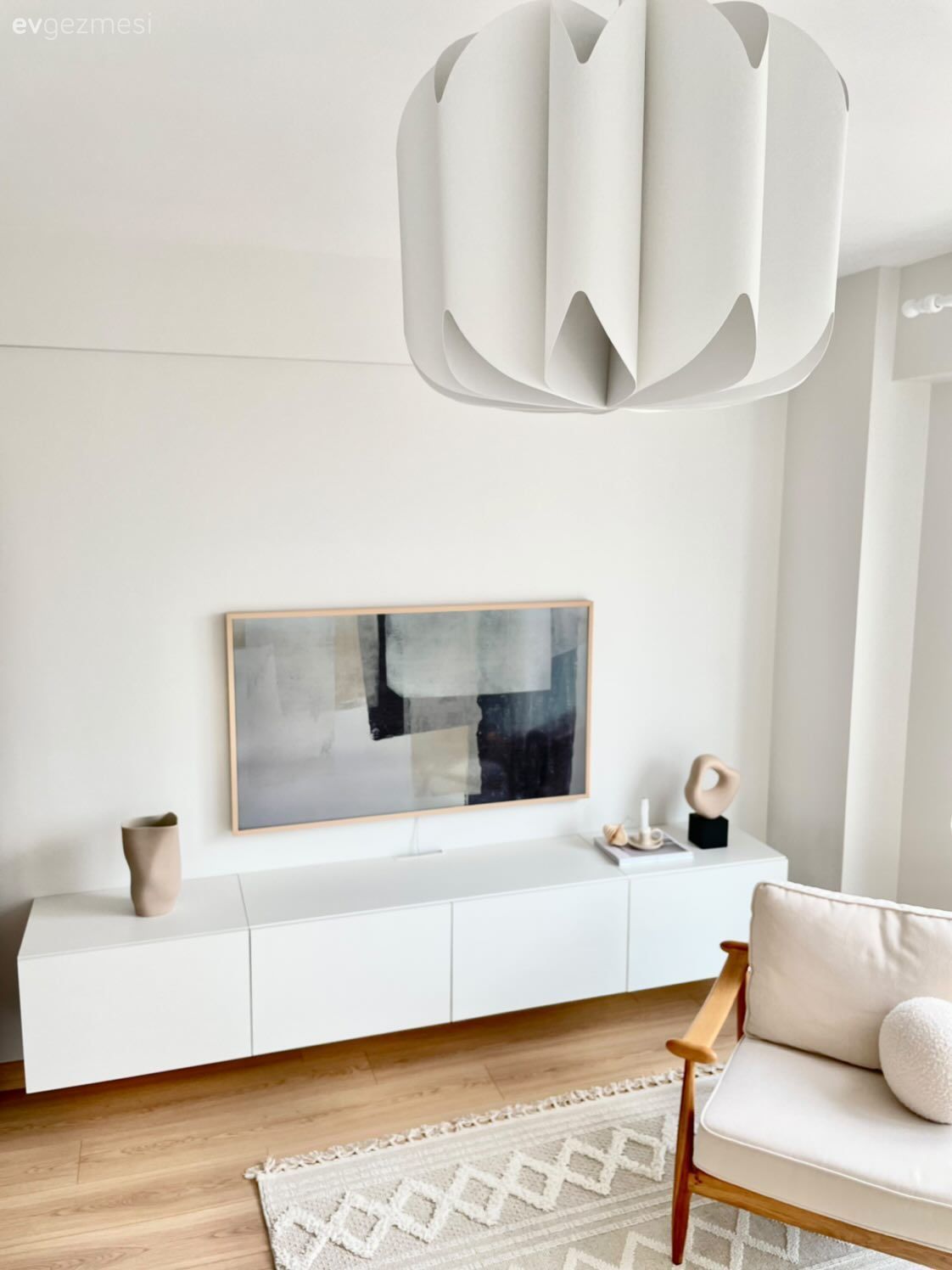 Açık Renklerden ve Sadelikten  Şaşmayan Bir İstanbul Evi