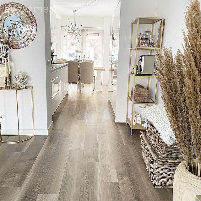 Bu Ferah Evde Ahşabın Sıcaklığı Her Noktada Hissedilmiş