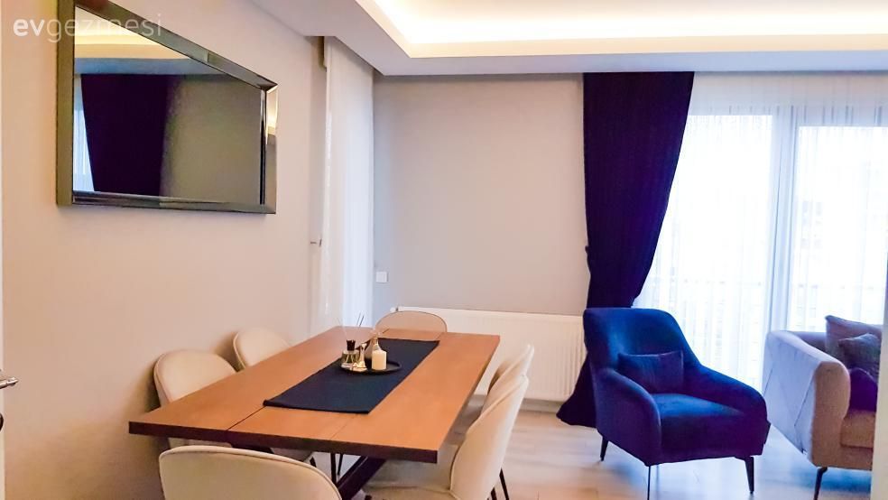 Karmaşık Denklemlerden Sıkılan Matematik Öğretmeninin Sade Evi