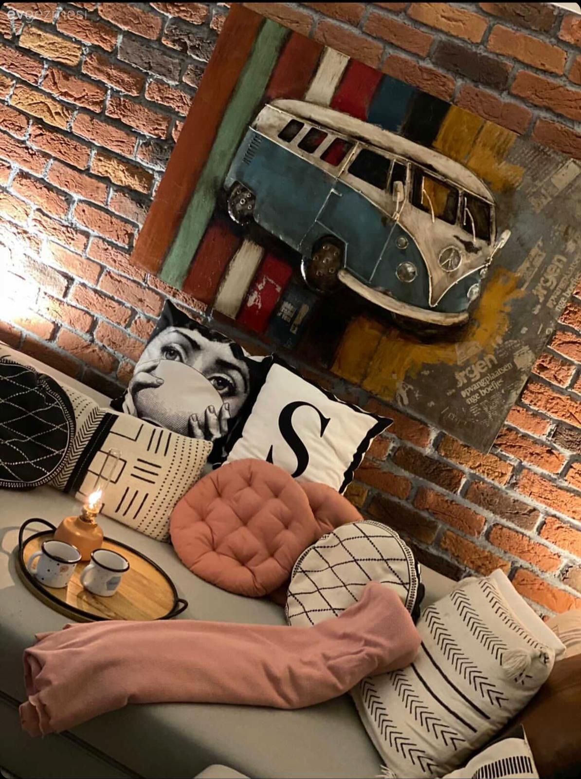 Taş duvar, Duvar dekorasyonu, Beyaz, Pudra pembe, Bej, Kırlent, Ev tekstili, Tablo