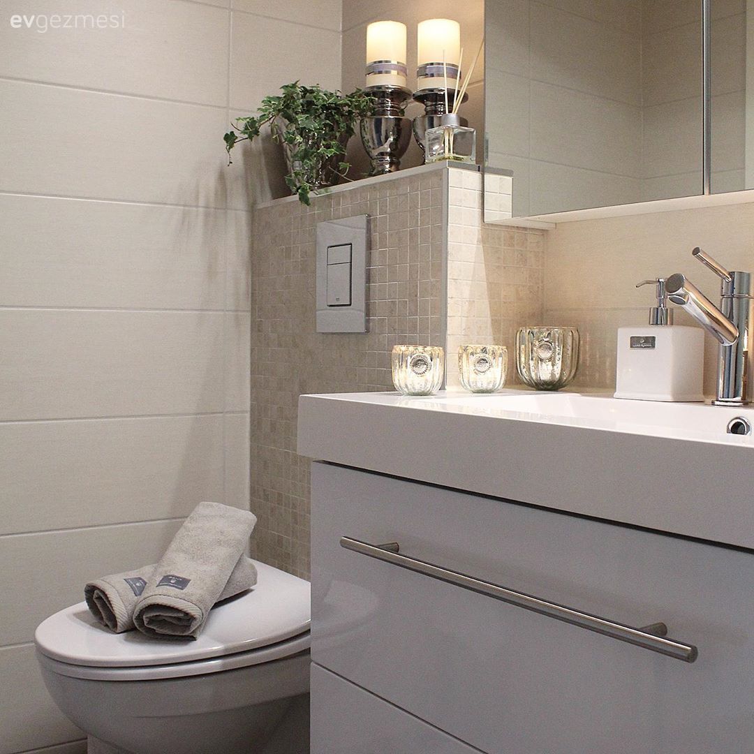 Banyo, Beyaz, Banyo dolabı, Banyo aynası, Banyo rafı, Banyo seramikleri, Şamdan, Ev Aksesuar, Mumluk, Mum