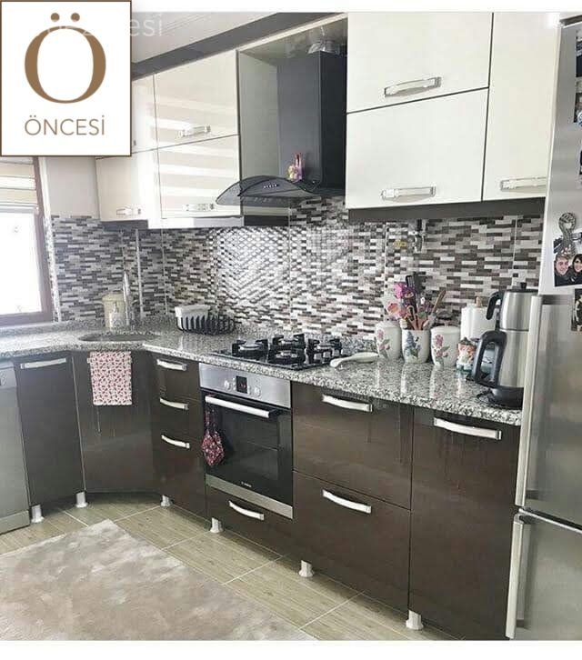 Monoton Yüzünden Boya İle Kurtulan Bu Mutfak Şimdi Çok Ferah