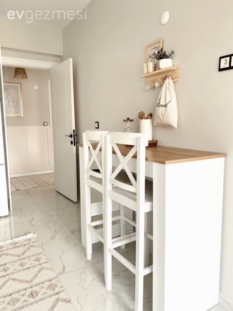 Beyaz, Sandalye, Mutfak masası, Mutfak aksesuarları, Mutfak, İskandinav, Mutfak halısı