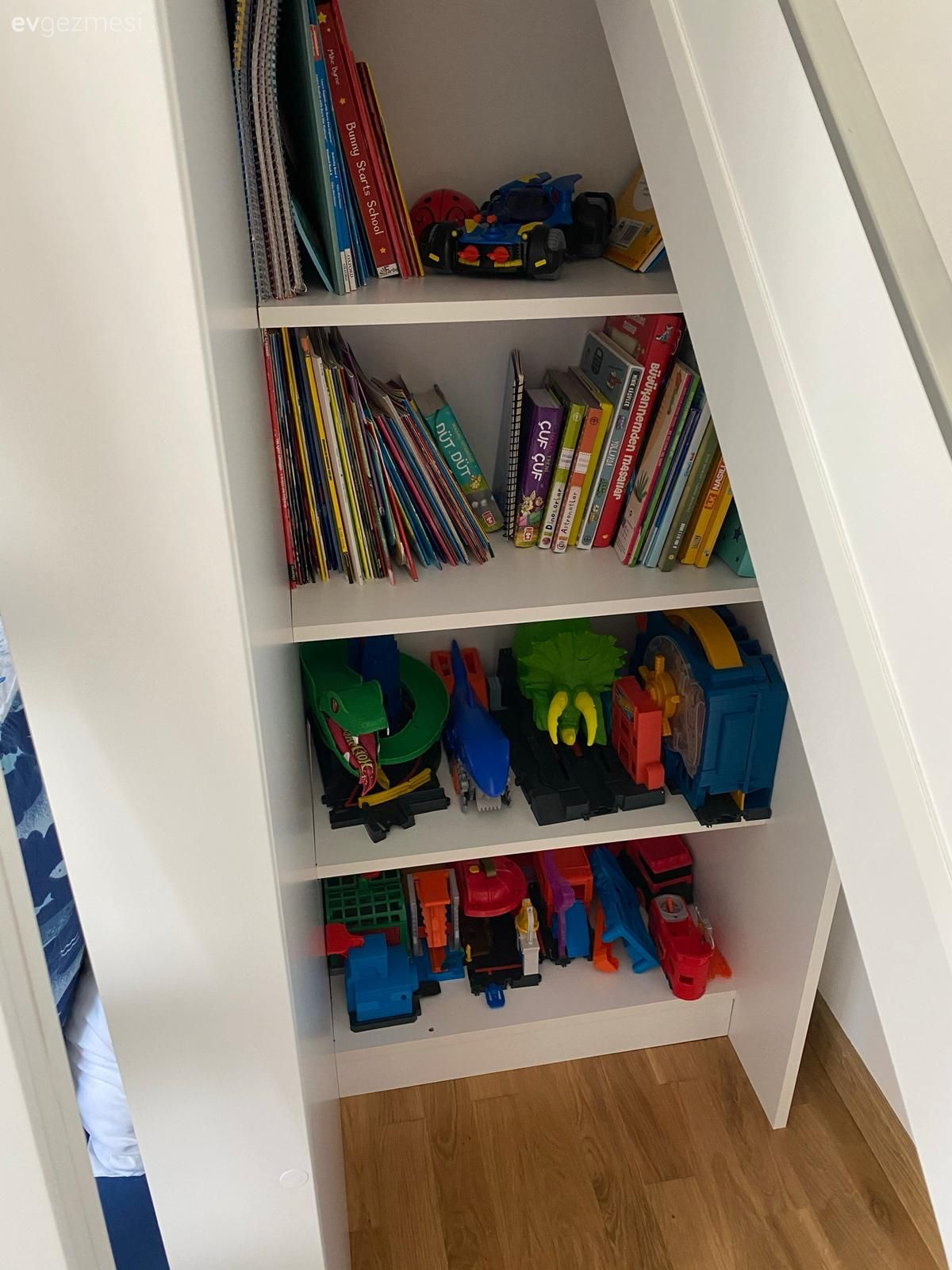 Özel yapım dolaplar, Dolap