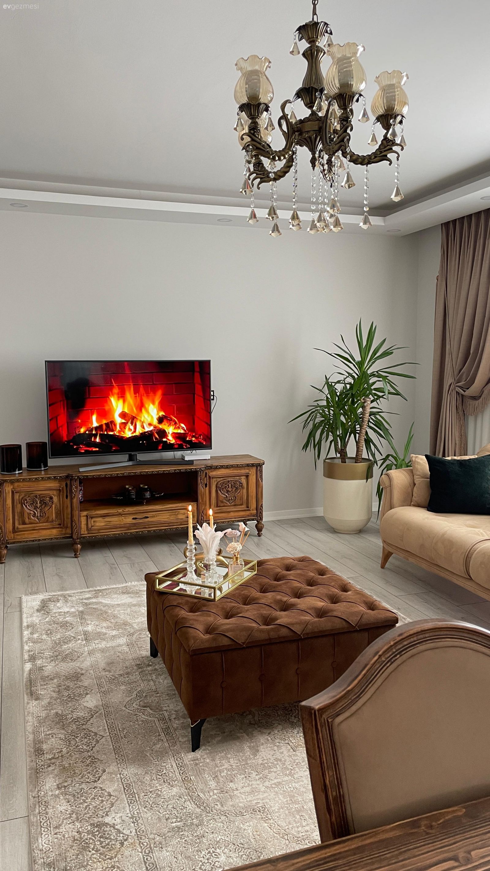 Bu Bayburt Evinde Farklı Tarzların Geçişine İzin Verilmiş