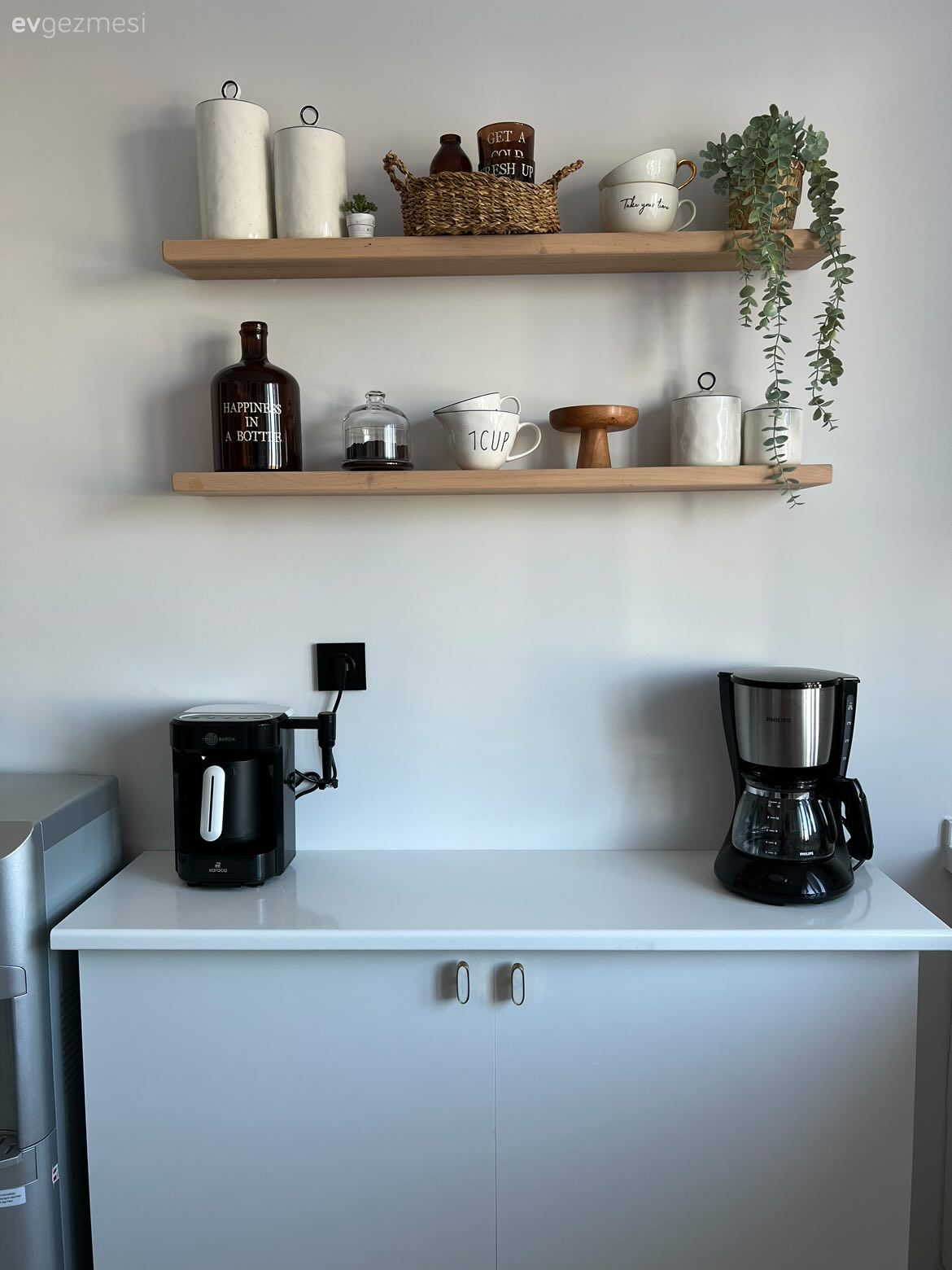 Đồ Gia Dụng Gồm Những Gì? Tìm Hiểu Các Loại Đồ Gia Dụng Phổ Biến 4 Bu Mutfakta Ahşap ve Hasırlar Sıcaklık Kaynağı Olmuş! | Ev Gezmesi