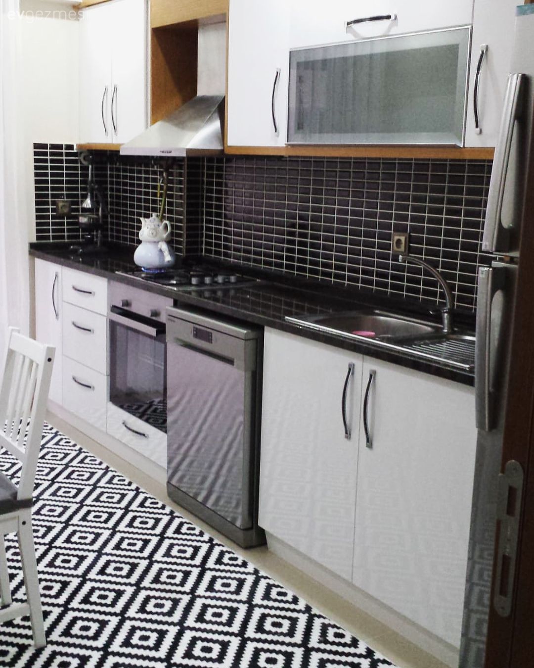 Ev Gezmesi: Tekirdağ'dan Keyifli ve Romantik Bir Dekor