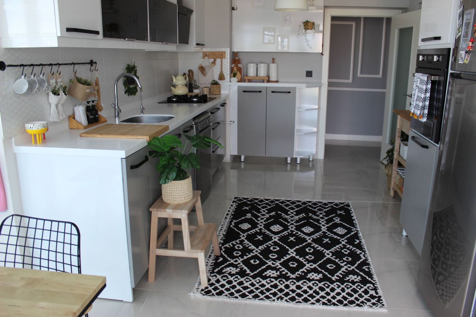 Bu Ankara Evinde Uyum Sıcak Detaylarla Pekiştirilmiş!