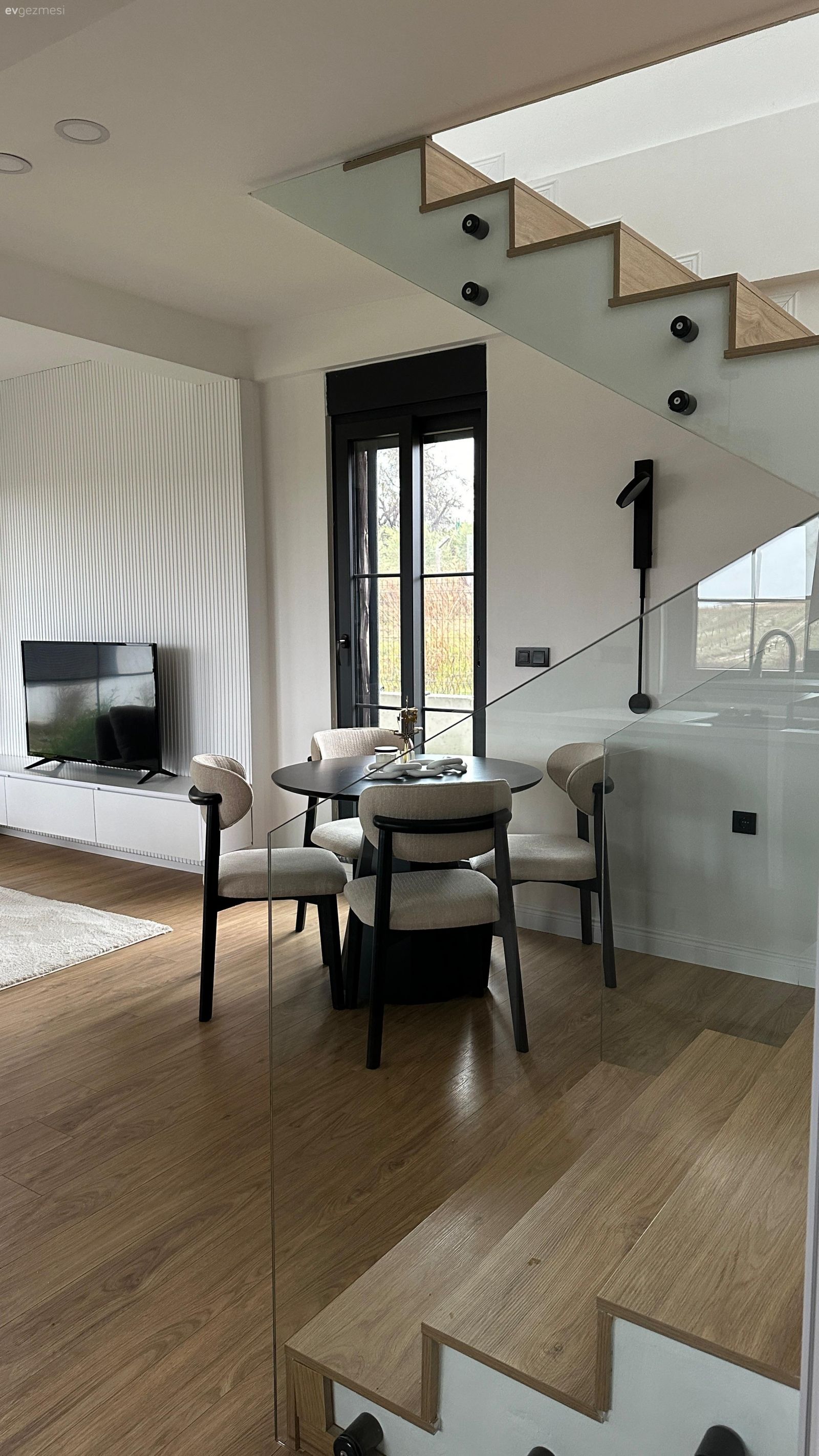 Manavgat'taki 115 M2'lik Bu Müstakil Ev Her Detayıyla Modern