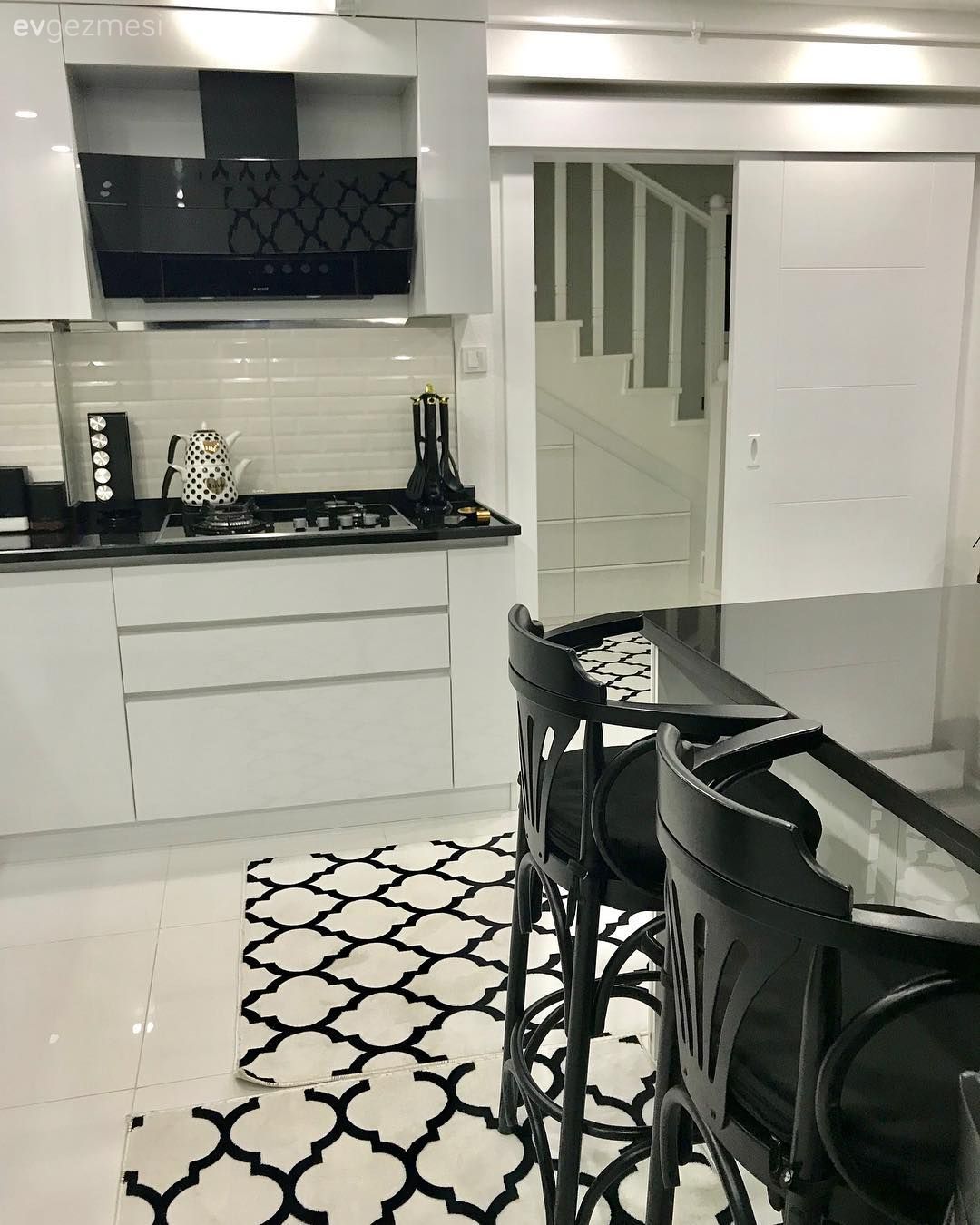 Komple Yenilenen Bu Dubleks Ev Şimdi Tam Kıvamını Bulmuş