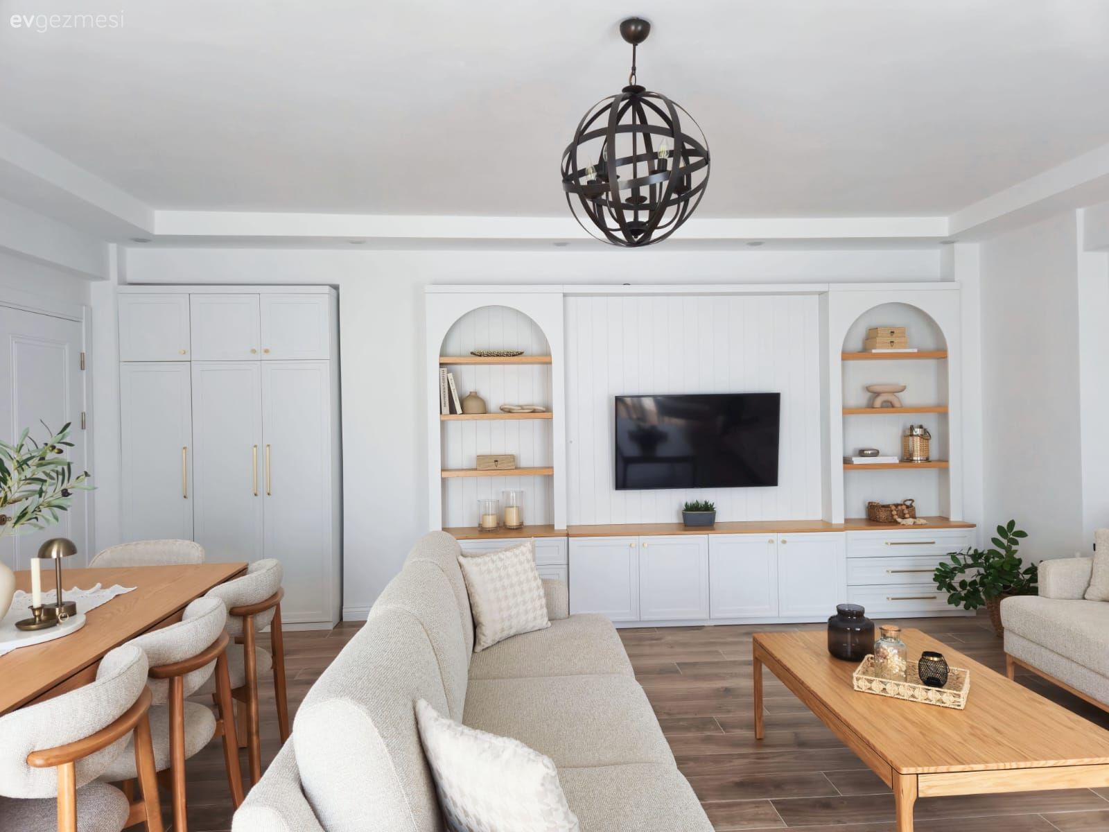 Tavana Kadar Dolaplı Bu Kocaeli Evinde Eşya Koyacak Yer Çok